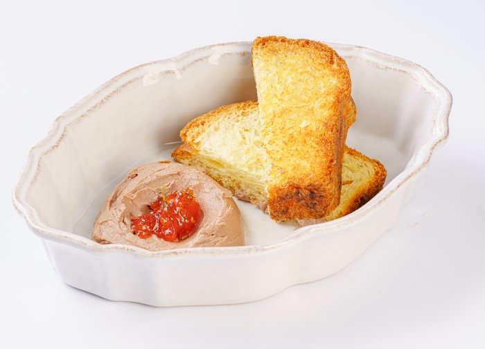 Паштет из печени цыпленка с джемом из томатов