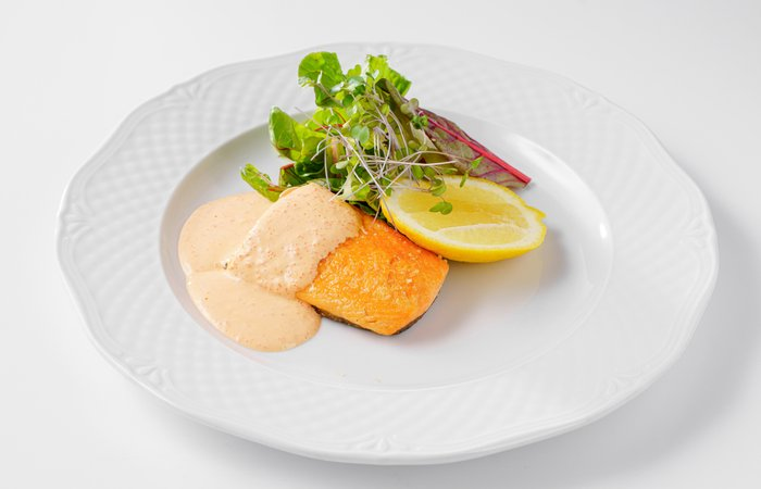 Форель в соусе Минтайко