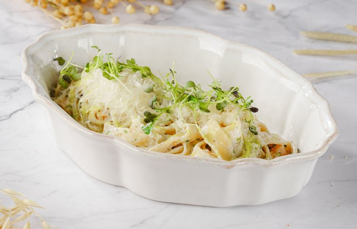 Тальятелле с курицей и грибами