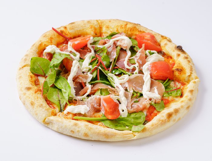 Пицца с пармой и страчателлой