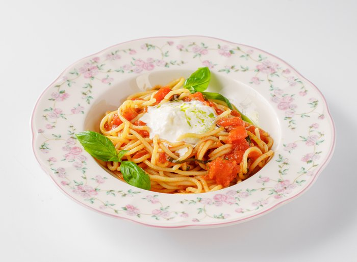 Паста Помодоро со страчателлой